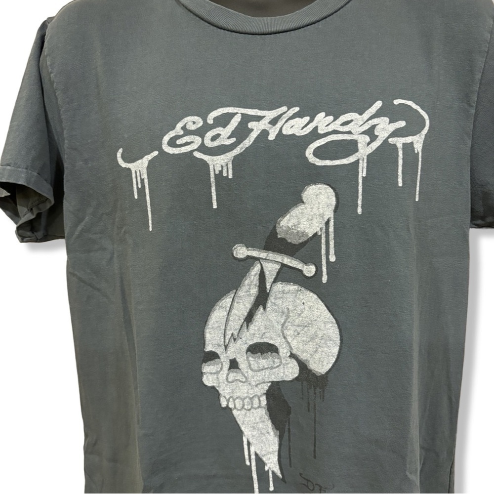 Ed Hardy Gray Graphic T-Shirt - Picture 3 of 4